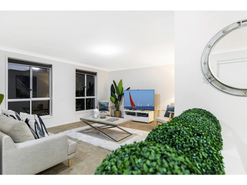 13 Thames Drive, Erina NSW 2250