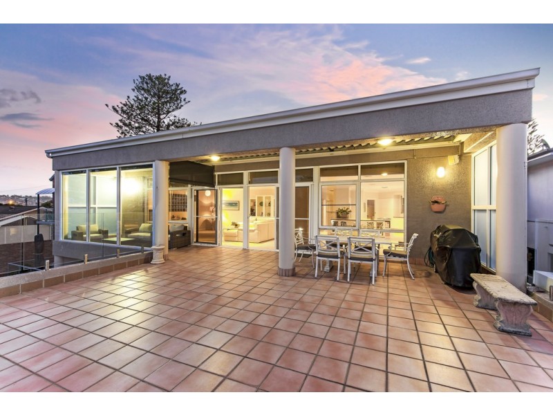 1/137B Ocean View Drive, Wamberal NSW 2260