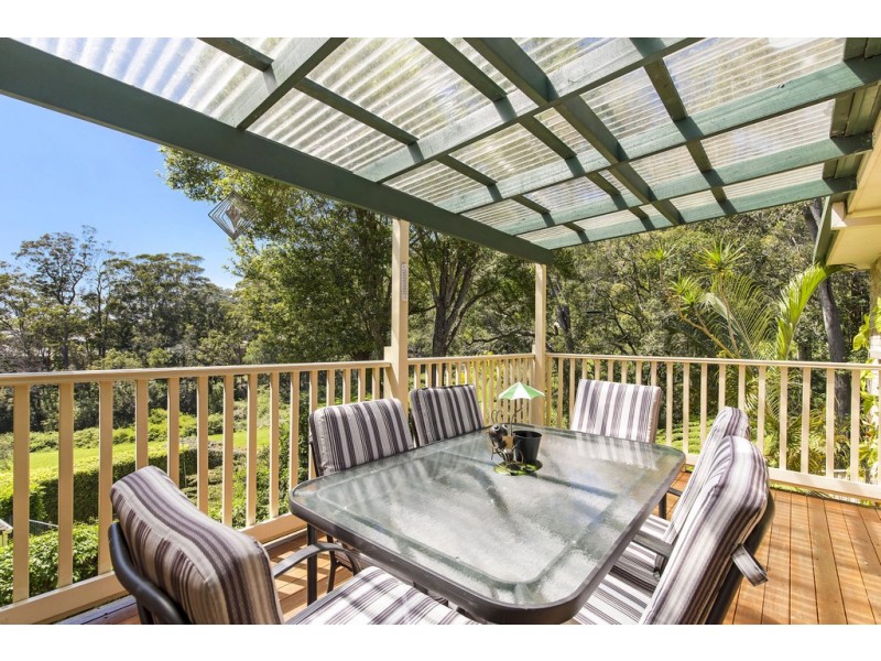 35 Thames Drive, Erina NSW 2250