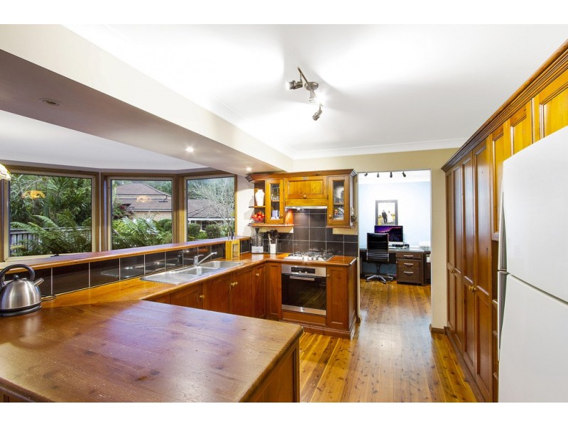 4 Irving Close, Terrigal NSW 2260