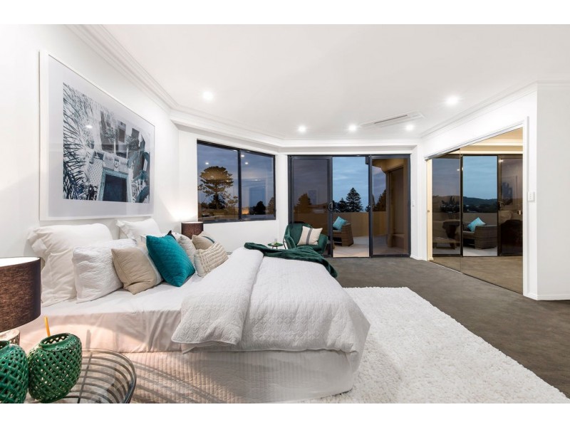 2/1 Ena Street, Terrigal NSW 2260