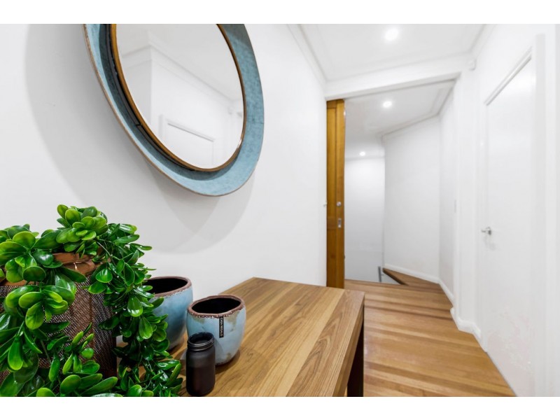 2/1 Ena Street, Terrigal NSW 2260