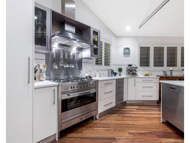 18 Cotswolds Close, Terrigal NSW 2260