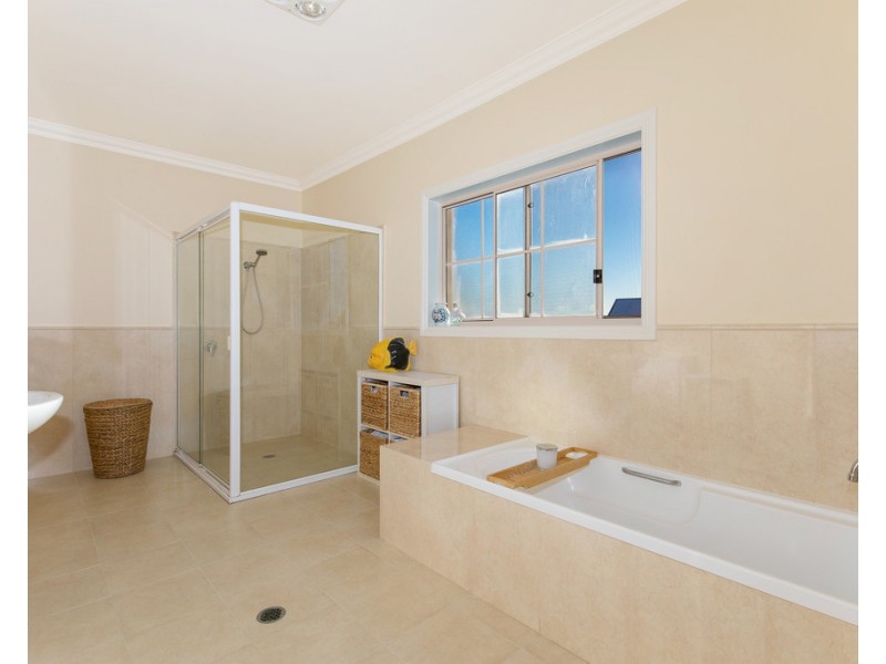 1 Nottingham Close, Terrigal NSW 2260