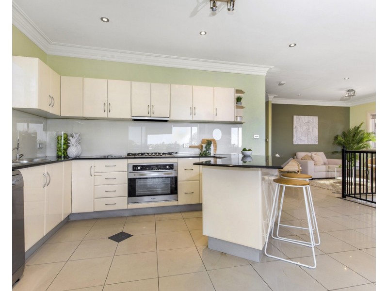 32 Auld Street, Terrigal NSW 2260