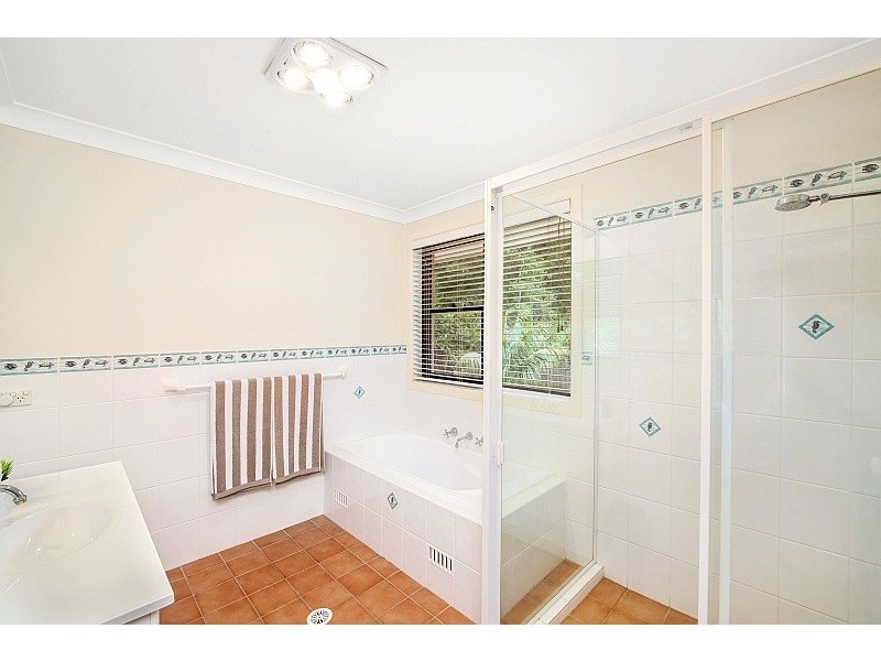 6 Pembroke Court, Terrigal NSW 2260