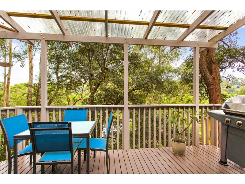 35 Easter Parade, North Avoca NSW 2260