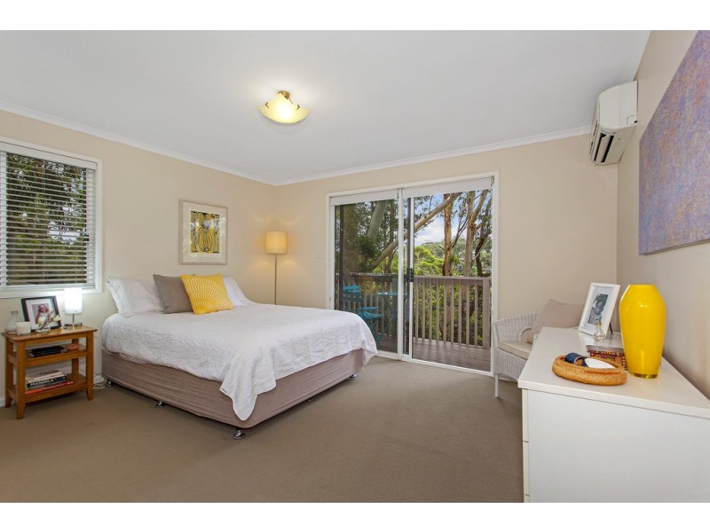 35 Easter Parade, North Avoca NSW 2260