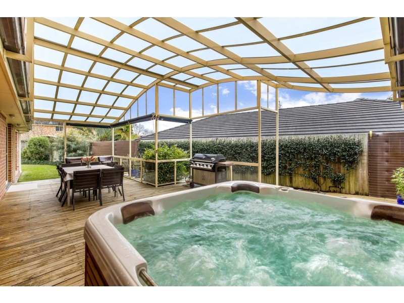 6 Tallowood Crescent, Erina NSW 2250