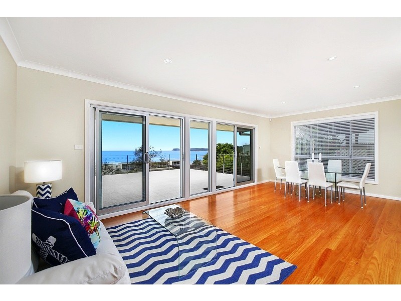 5 North Scenic Rd, Forresters Beach NSW 2260