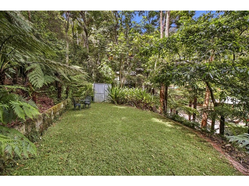 103 Lakeshore Drive, North Avoca NSW 2260