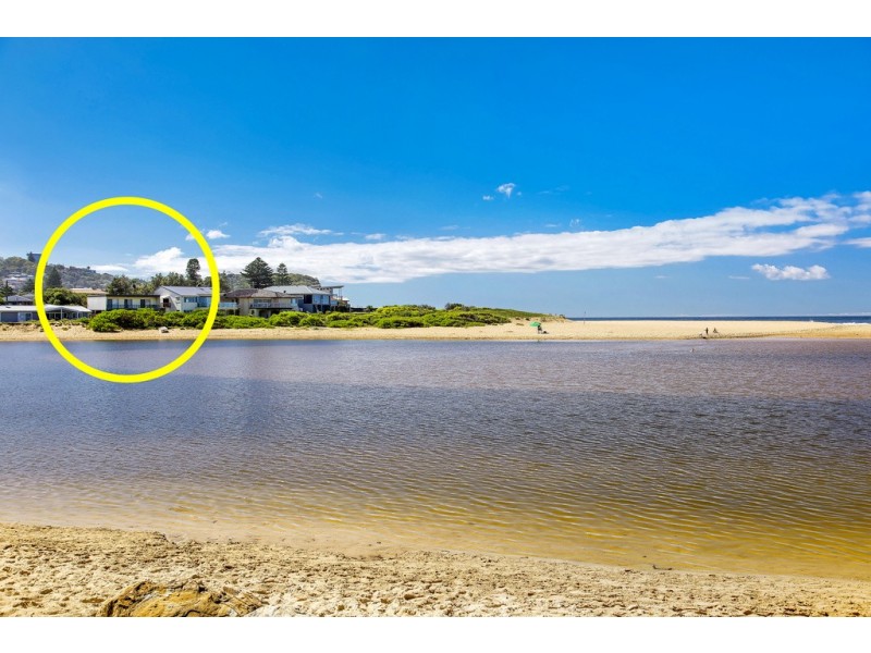 16 Bareena Avenue, North Avoca NSW 2260