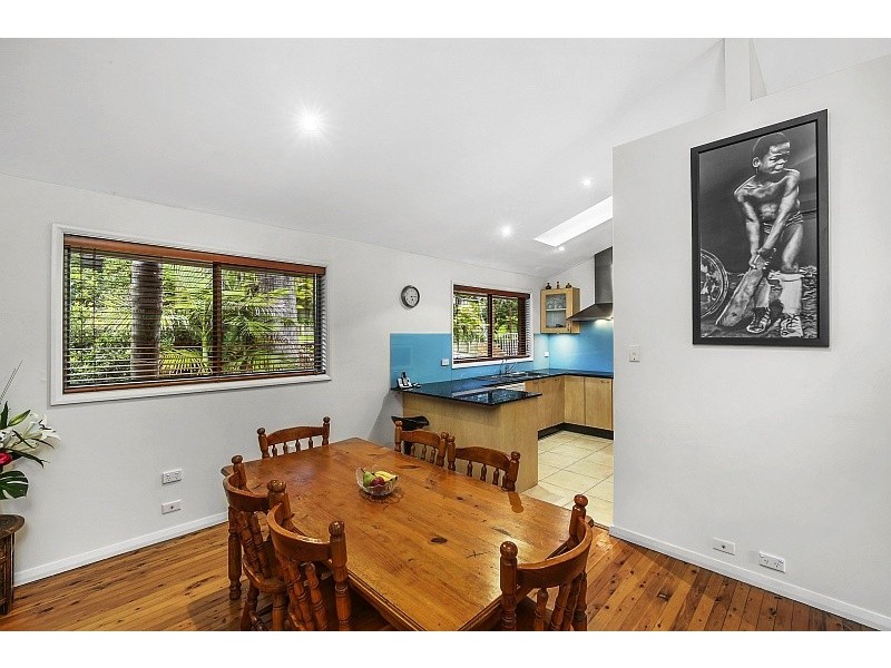 17 Palmgrove Pl, North Avoca NSW 2260