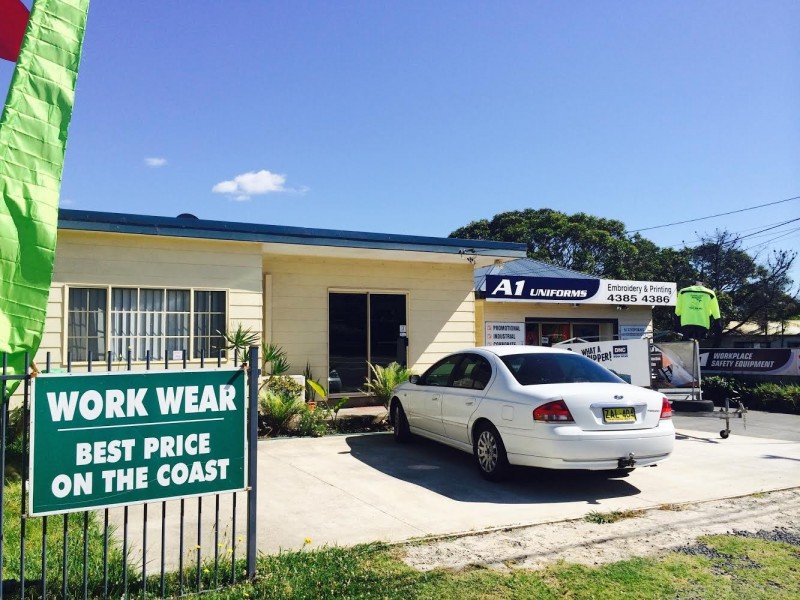 955 The Entrance Rd, Forresters Beach NSW 2260