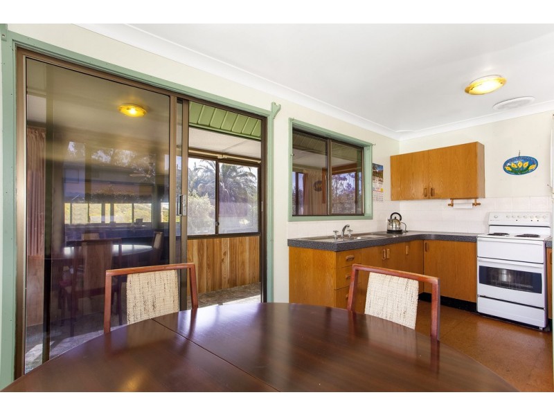 577 The Entrance Road, Bateau Bay NSW 2261