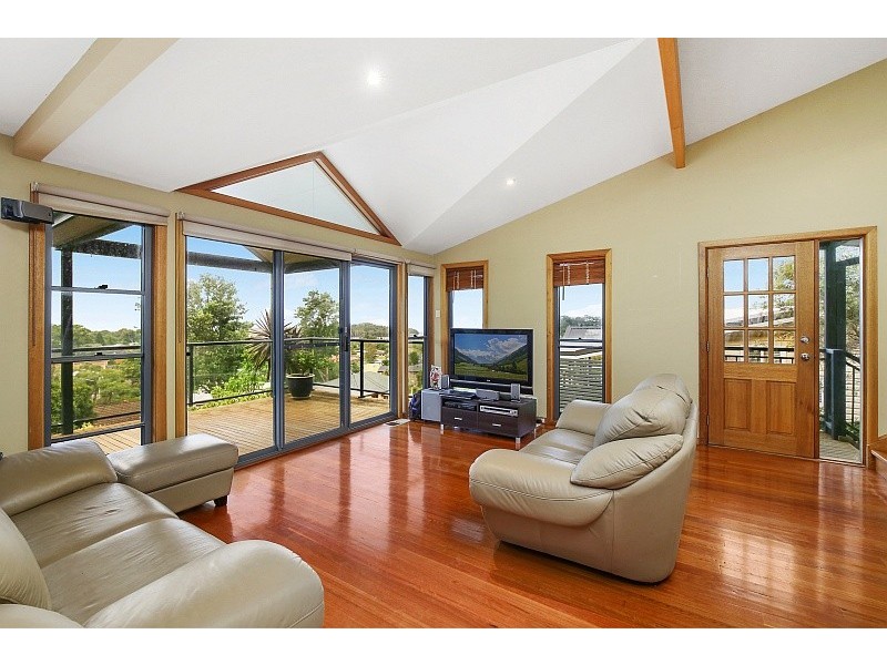 27 Coreen Drive, Wamberal NSW 2260