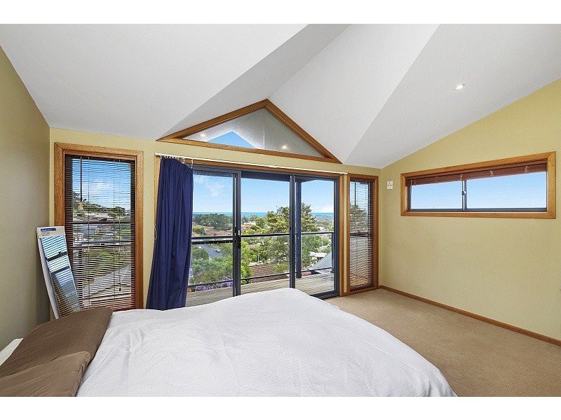 27 Coreen Drive, Wamberal NSW 2260