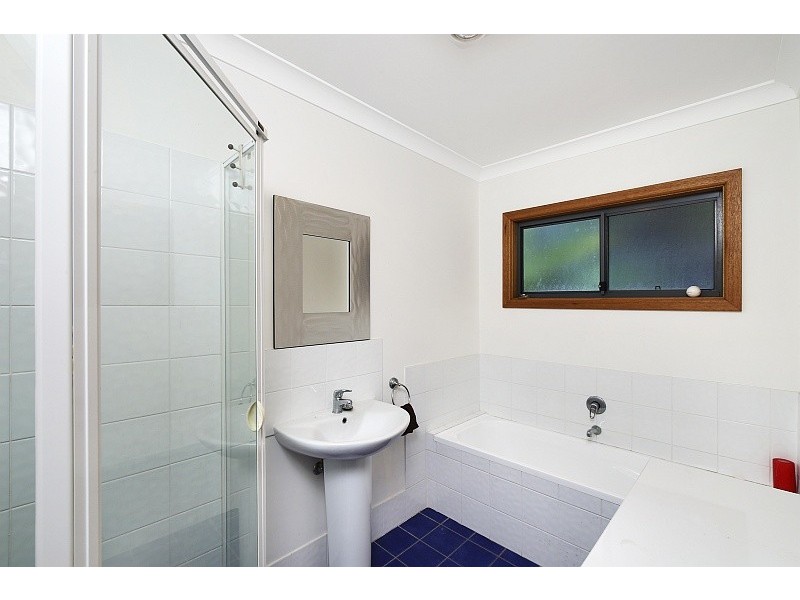 27 Coreen Drive, Wamberal NSW 2260