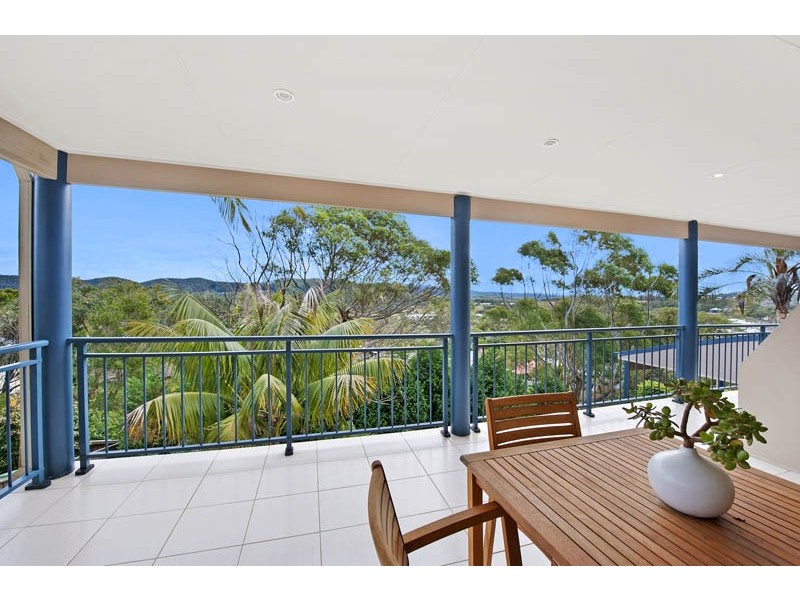 9 Yumbool Close, Forresters Beach NSW 2260