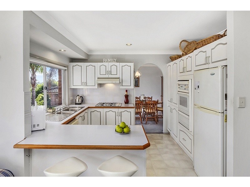 6 Alexander Close, Terrigal NSW 2260