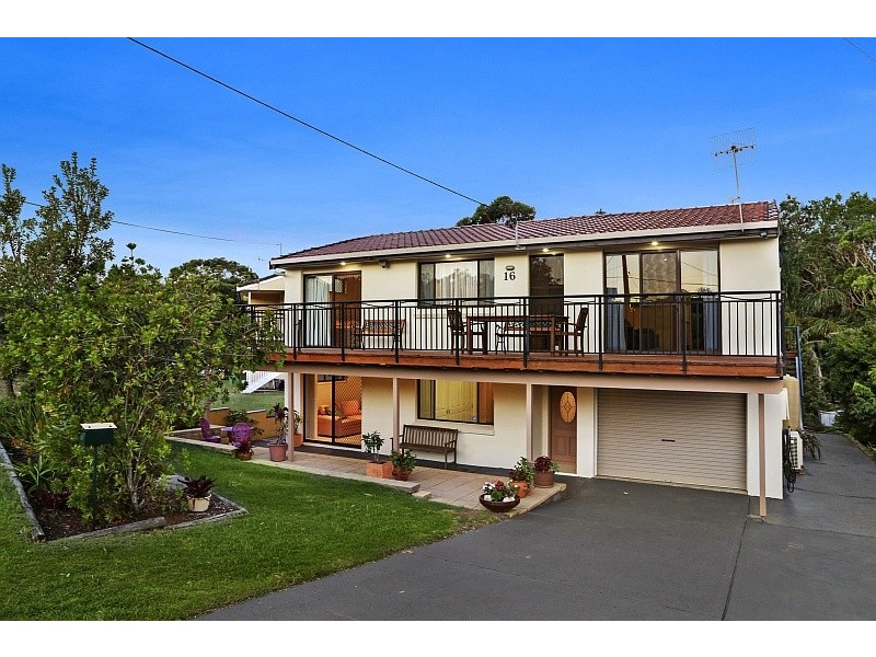 16 Boos Road, Forresters Beach NSW 2260