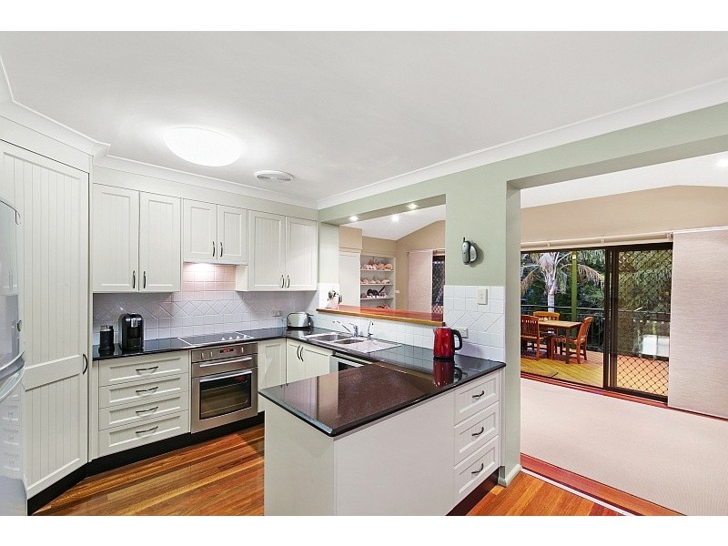 16 Boos Road, Forresters Beach NSW 2260