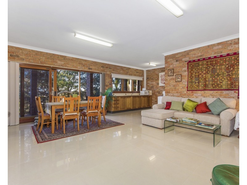 16A Hillcrest Street, Terrigal NSW 2260