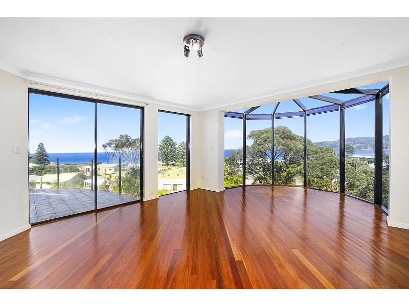 24 Tramway Road, North Avoca NSW 2260