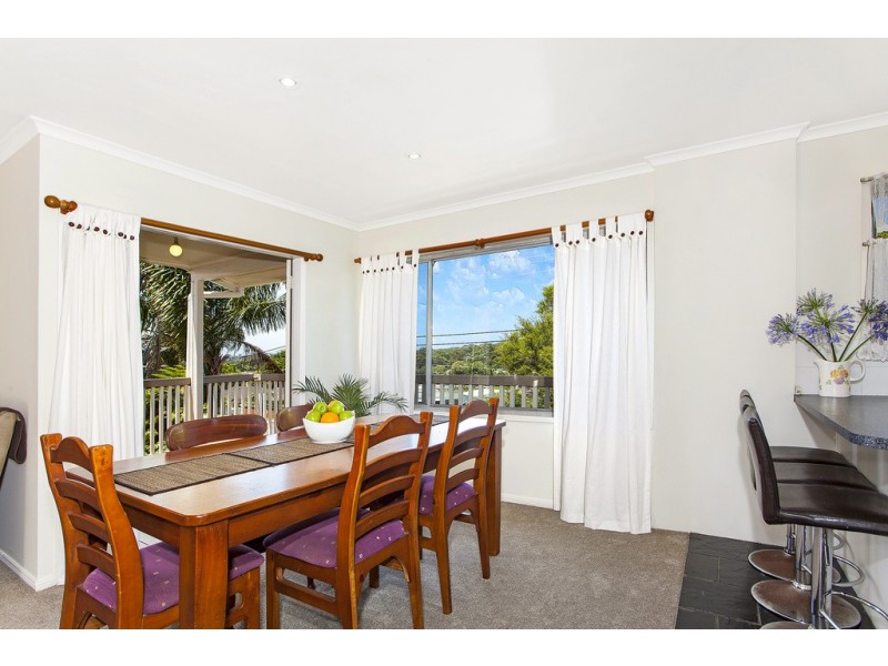581 The Entrance Road, Bateau Bay NSW 2261