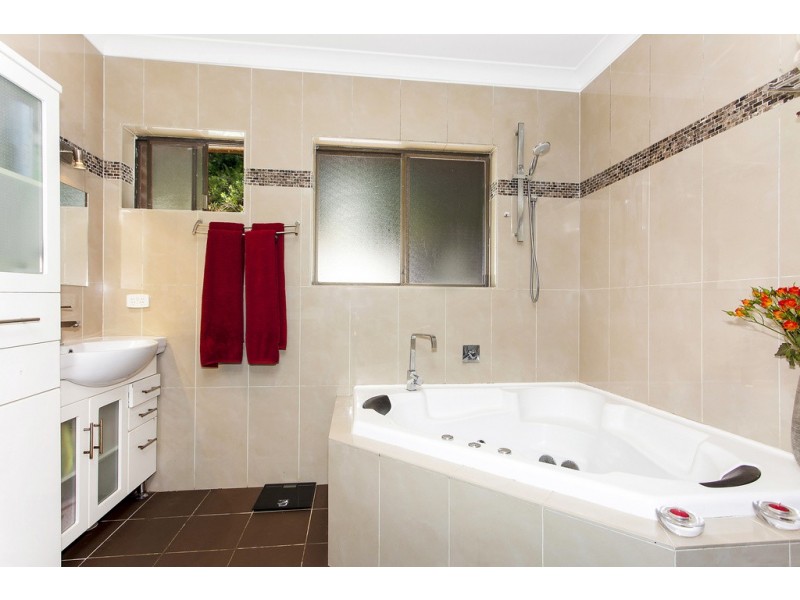 68 Riviera Avenue, Terrigal NSW 2260