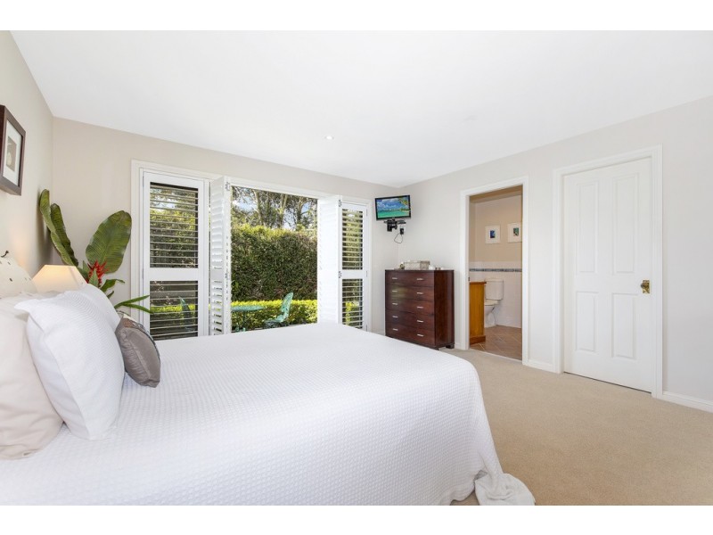 118 Bradleys Road, North Avoca NSW 2260