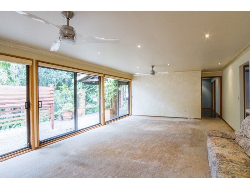 35 Tramway Road, North Avoca NSW 2260