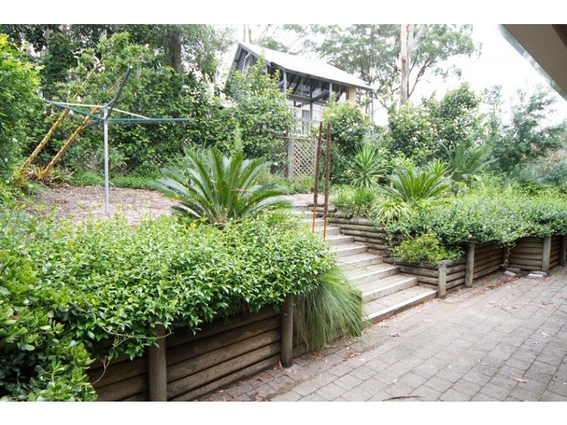 35 Tramway Road, North Avoca NSW 2260