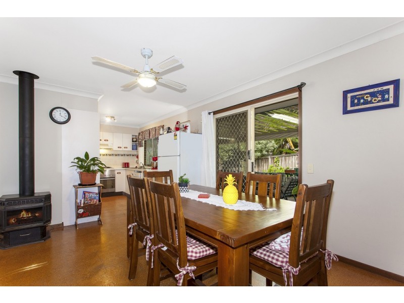 4 Hakea Place, Glenning Valley NSW 2261