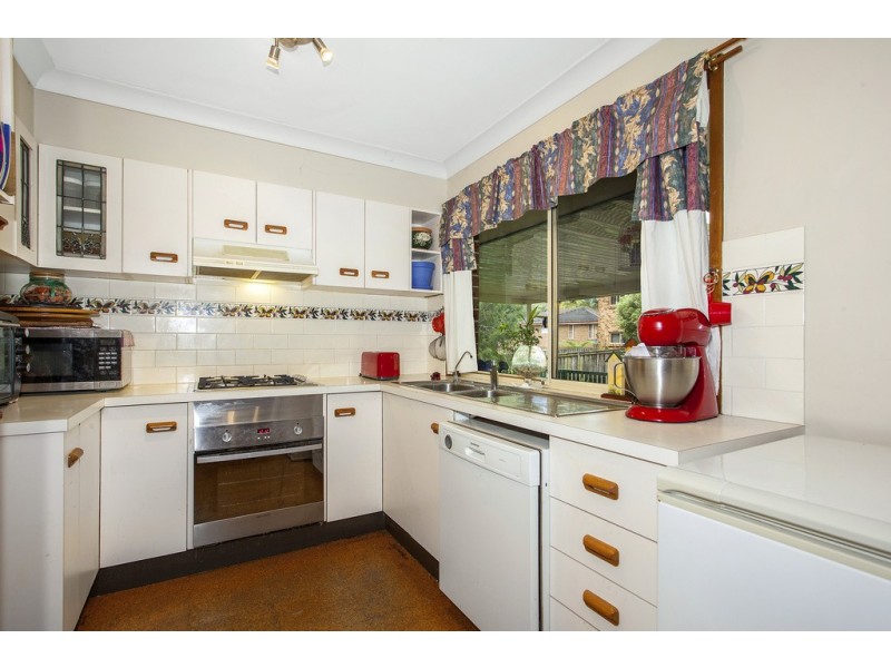 4 Hakea Place, Glenning Valley NSW 2261