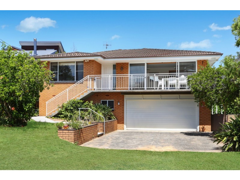 25 Ocean Street, North Avoca NSW 2260
