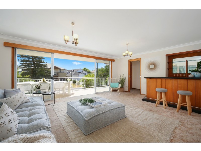 25 Ocean Street, North Avoca NSW 2260