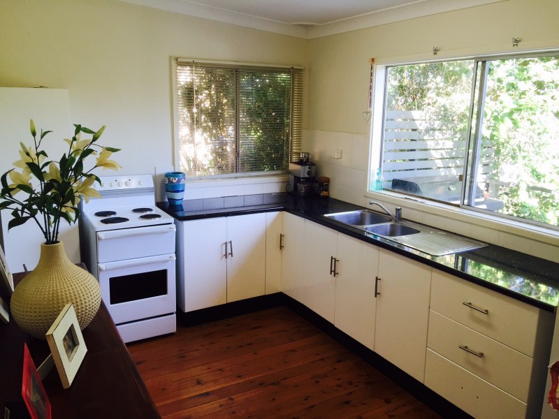 8 Adina Place, Wamberal NSW 2260