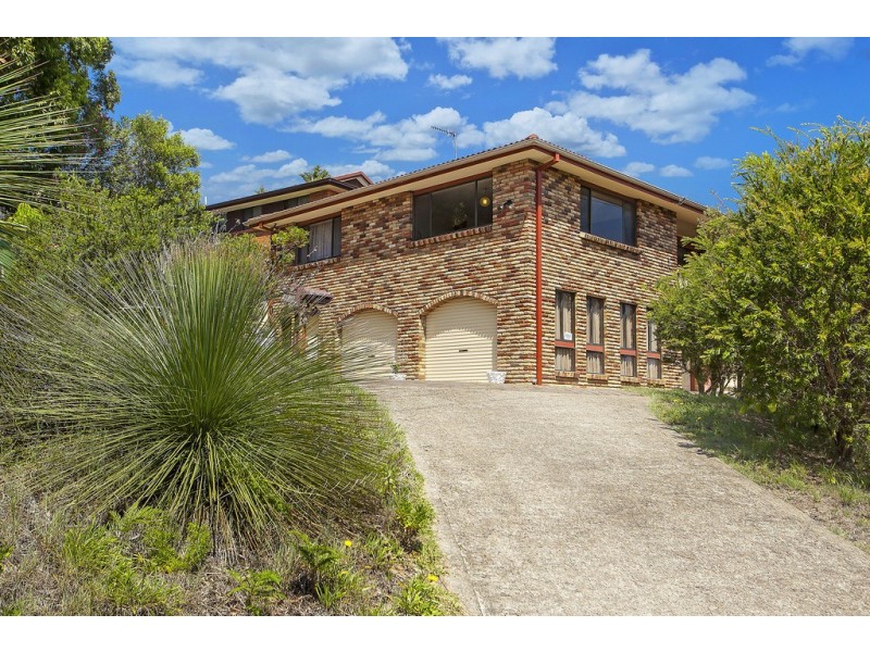 23 Henrys Road, Forresters Beach NSW 2260