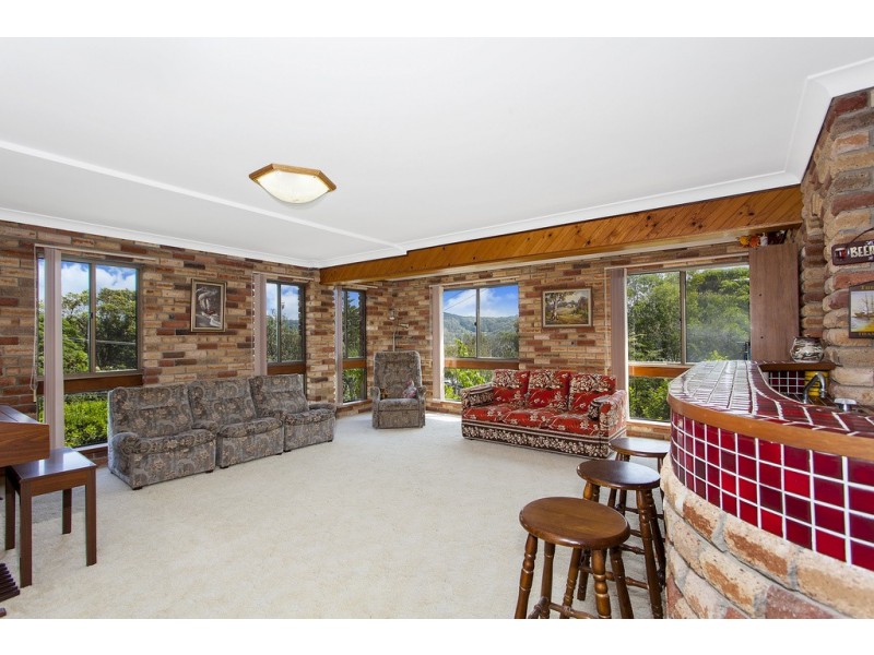 23 Henrys Road, Forresters Beach NSW 2260