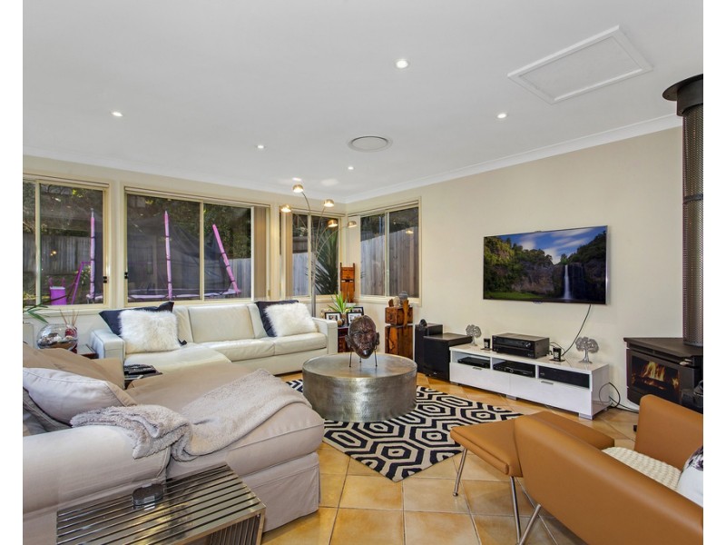 77 Surf Rider Avenue, North Avoca NSW 2260