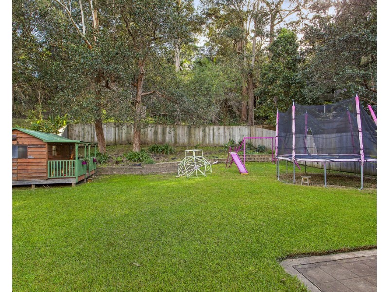 77 Surf Rider Avenue, North Avoca NSW 2260