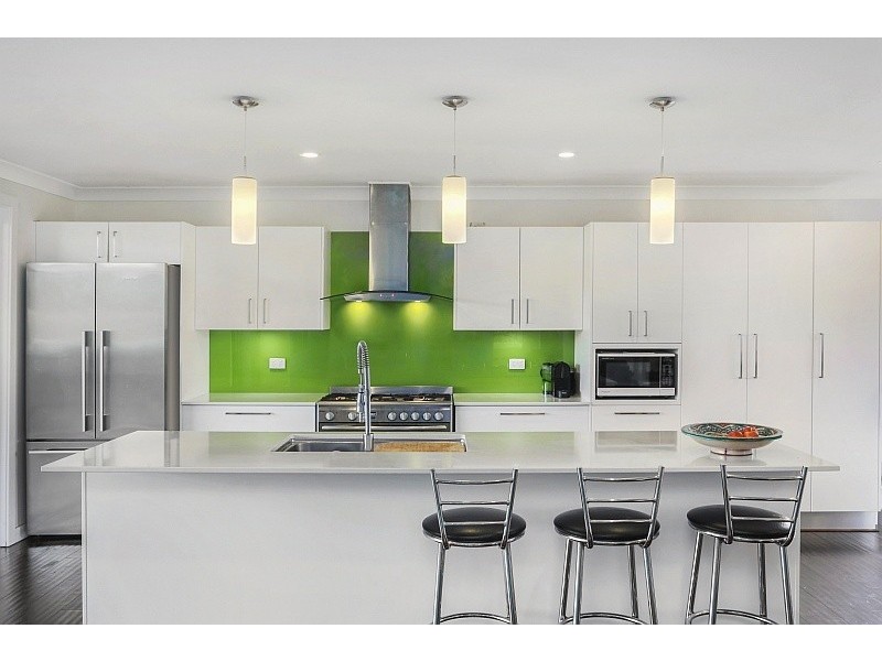 91 Surf Rider Avenue, North Avoca NSW 2260