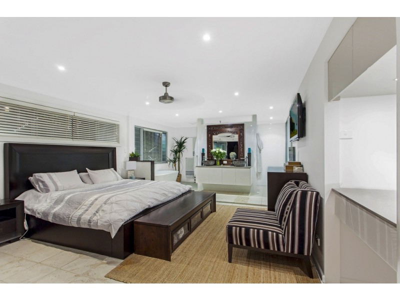 833 The Entrance Road, Wamberal NSW 2260
