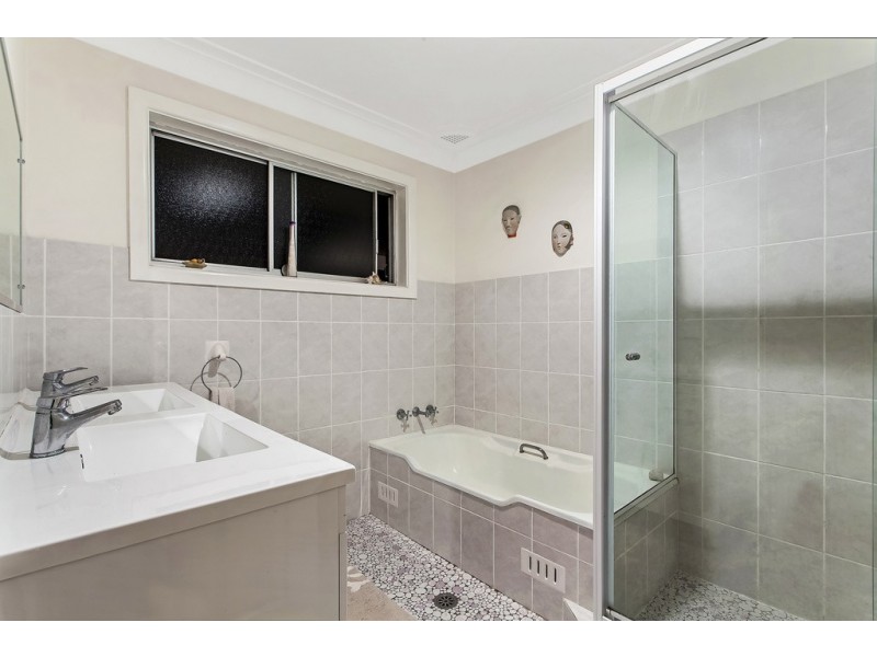 11 Braemar Drive, Wamberal NSW 2260