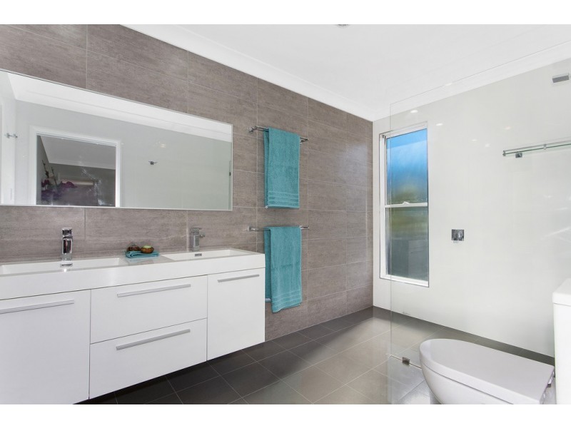 40 Melbourne Street, East Gosford NSW 2250