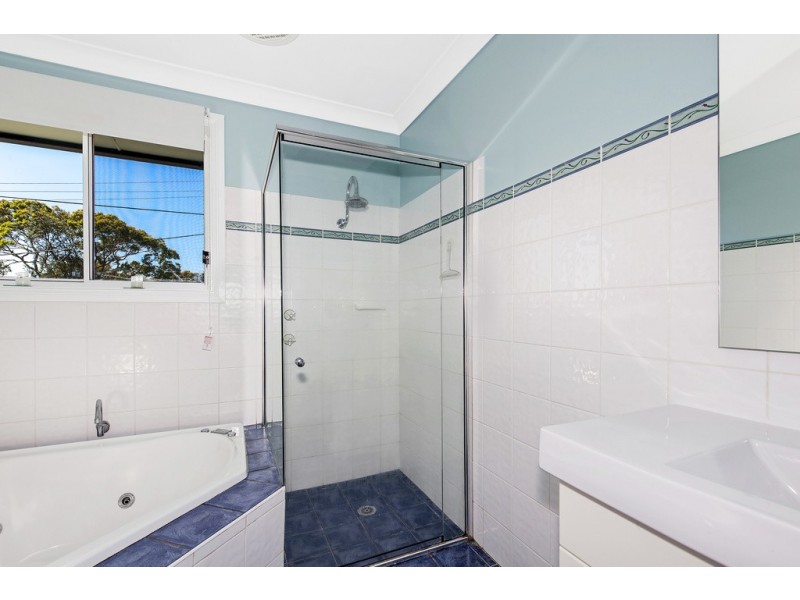 109 Lowanna Avenue, Forresters Beach NSW 2260