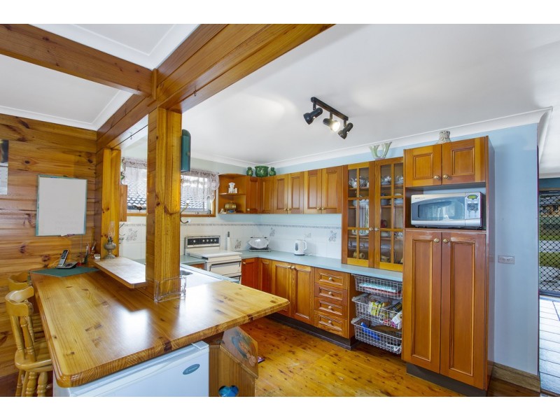 45 Panorama Parade, Berkeley Vale NSW 2261