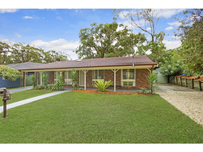 6 Crystal Street, Forresters Beach NSW 2260