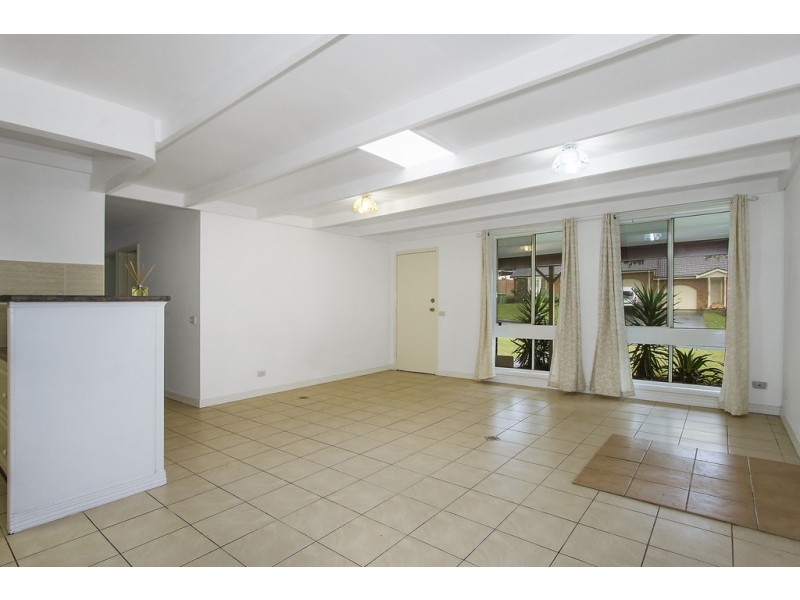 6 Crystal Street, Forresters Beach NSW 2260